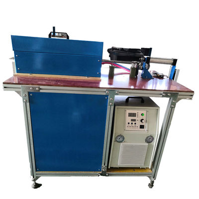 Hoogtemperatuurinductie-smeedoven met geautomatiseerd besturingssysteem