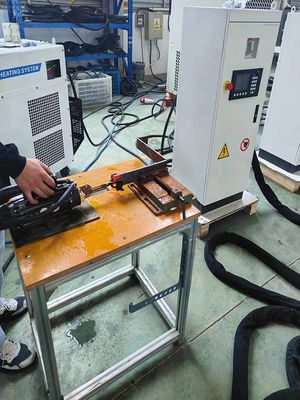 High Speed Induction Shrink Fit Heating Machine Digitaal besturingssysteem voor snel verwarmen