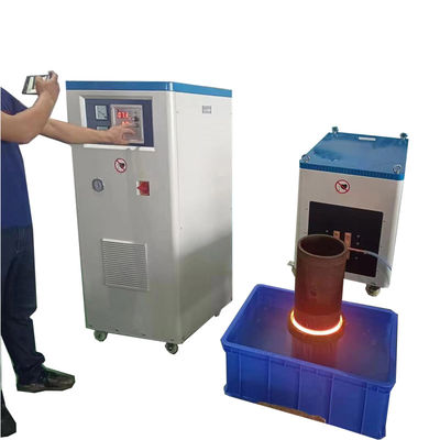 Goede prijs 200KW Uitgangsvermogen IGBT Inductiehardingsmachine met 3-15kHz Fluctuerende Frequentie en 100% Tastverhouding online