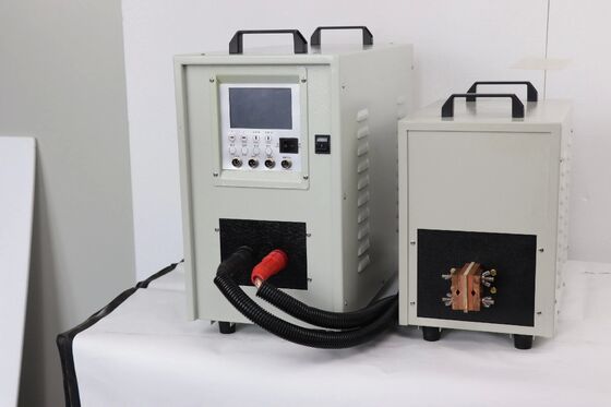 Goede prijs Hoogwaardige Digitale Inductieverwarming Apparatuur Sf-60kw online
